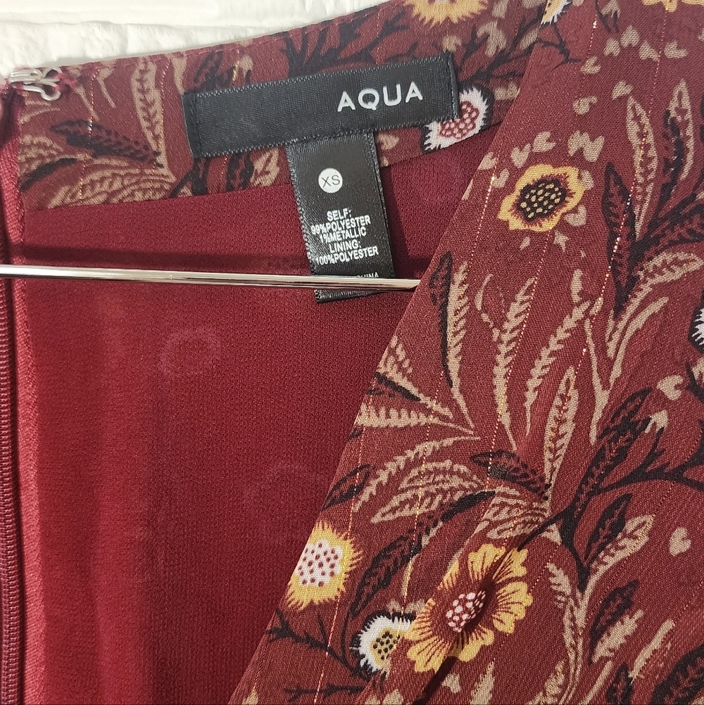 AQUA Floral V-Neck Mini Dress - XS - Bloomingdale's Exclusive - Like New - Picture 9 of 11